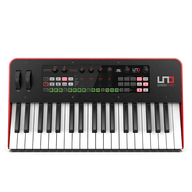 IK Multimedia UNO Synth Pro