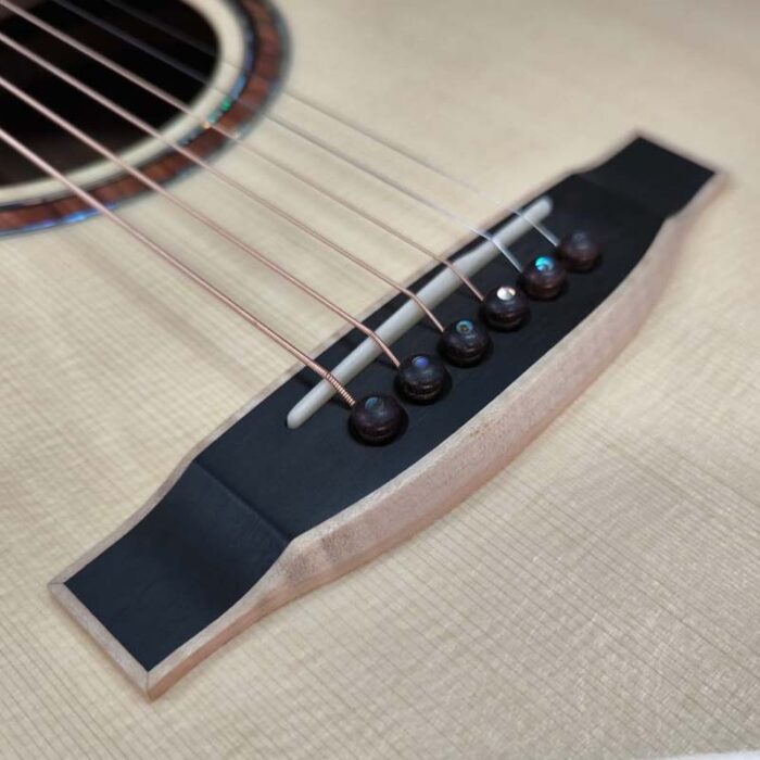 Lakewood Gallery wood CUSTOM : D-Honduras rosewood,AAAA European spruce EL/ACOUSTIC