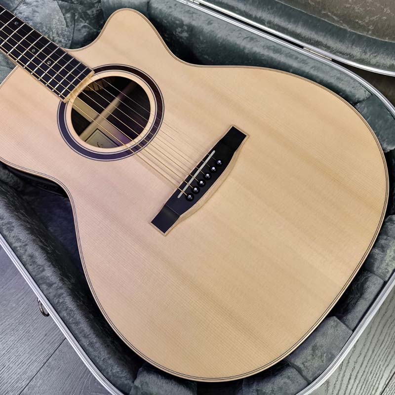 Lakewood custom  Auditorium A-31,indian rosewood el/acoustic guitar