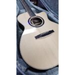 LAKEWOOD M-32 CUSTOM SHOP,Top: AAAA European spruce,Back  Sides: Indian rosewood AAA, stagepro