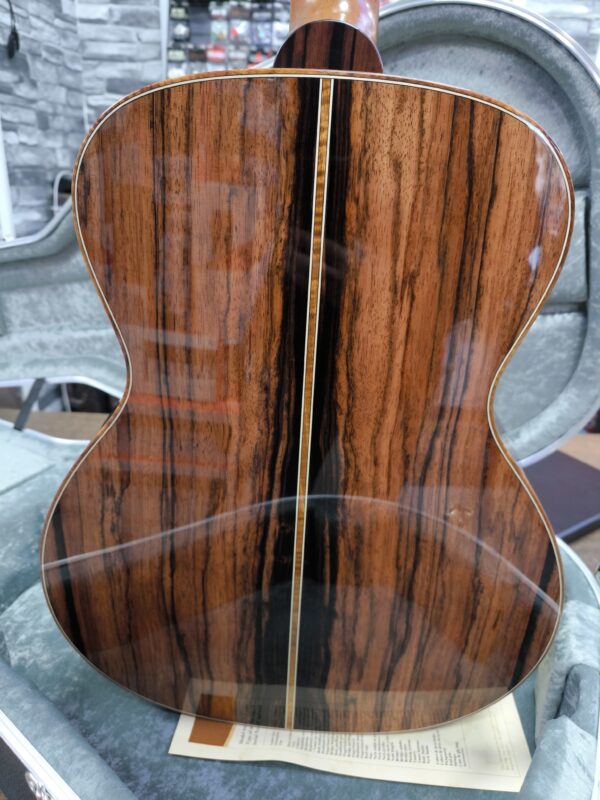 LAKEWOOD M-48 CUSTOM SHOP DELUXE ELECTRO ACOUSTIC GUITAR