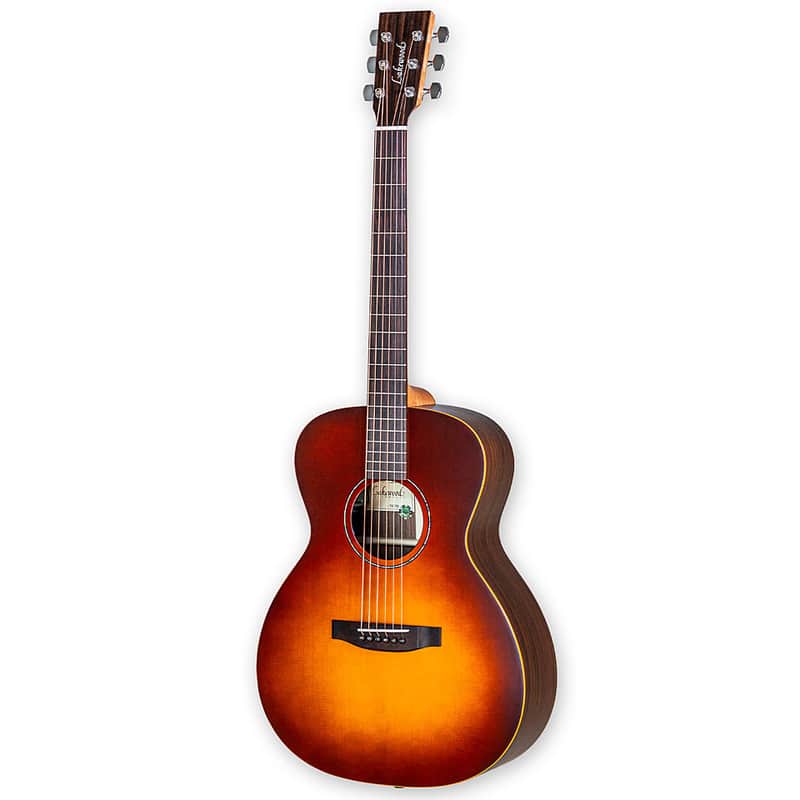 LAKEWOOD  SUNSET custom incl. LR Baggs element stagepro , gigbag